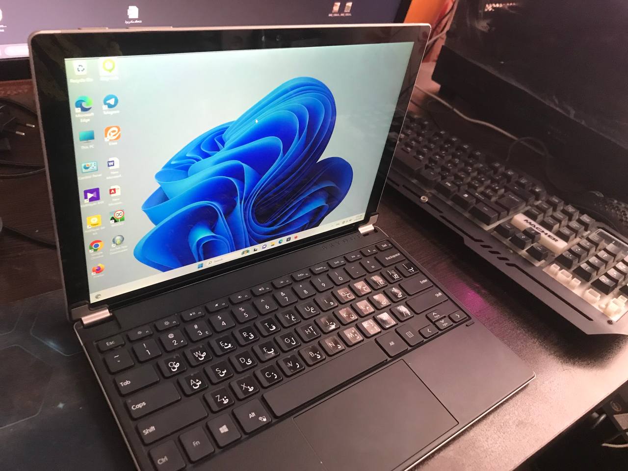 مایکروسافت سرفیس (Surface)